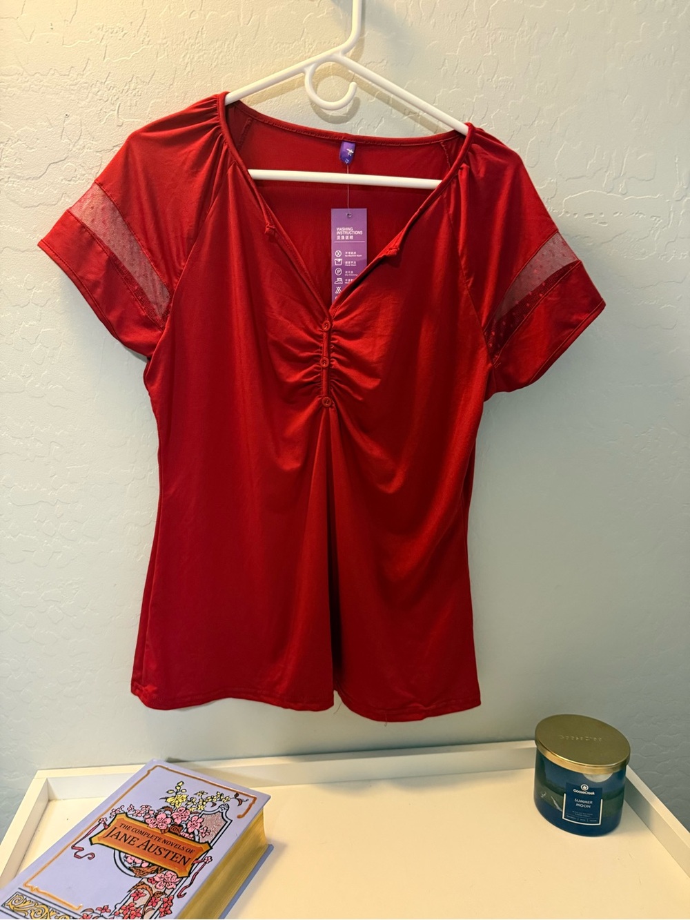 $6 Women’s Red Ruched V-Neck Short Sleeve Top $6 WHEN BUNDLED WITH 3 OR MORE ITE - Picture 10 of 10
